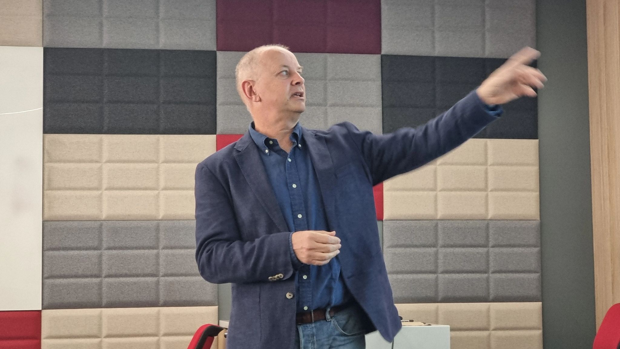 Ray Fleming presenting at HE Fest 2024